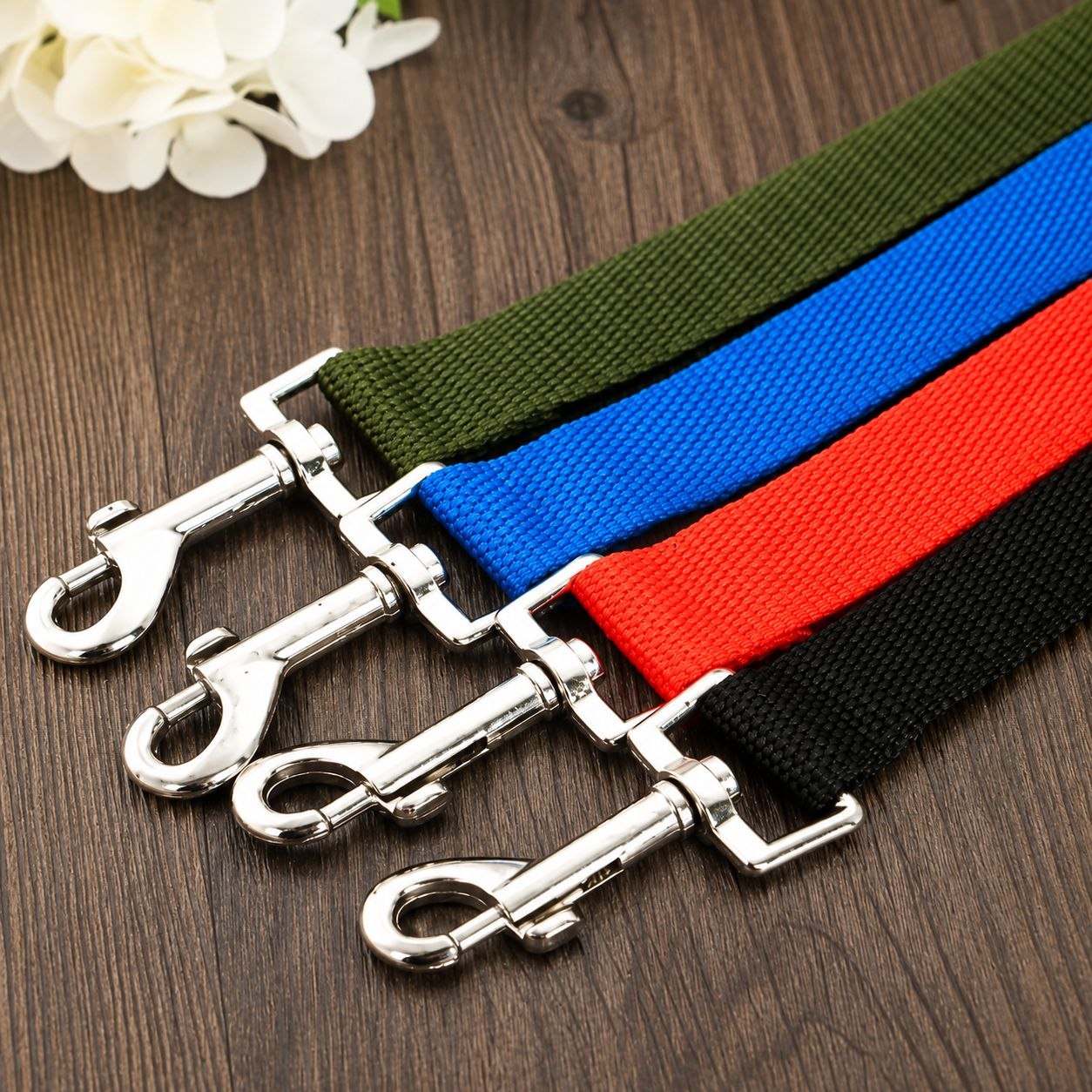 Ceinture de sécurité réglable pour chien en voiture